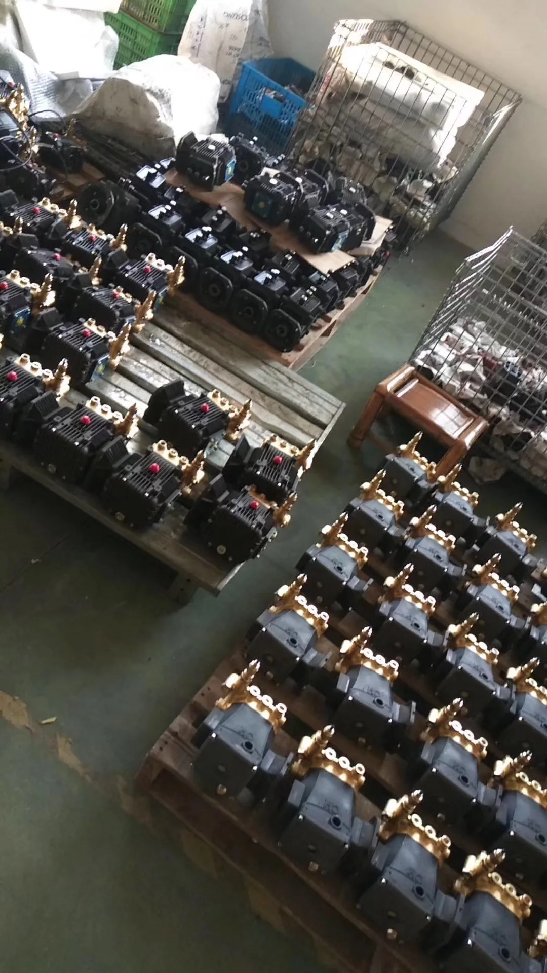 Italian AR Car Wash Machine High Power Small Electric Adjustable Pressure Water Jet Triplex Plunger Pump