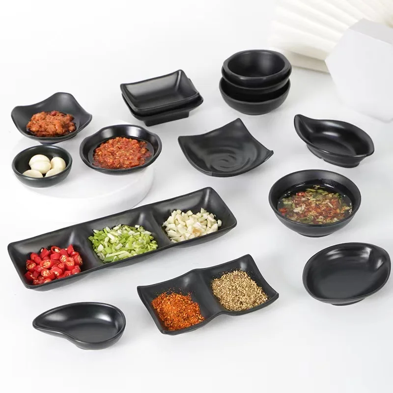 Wholesale Japanese Black Matte Plastic Seasoning Sauce Dish 3.6 Inch Melamine Soy Sauce Dish