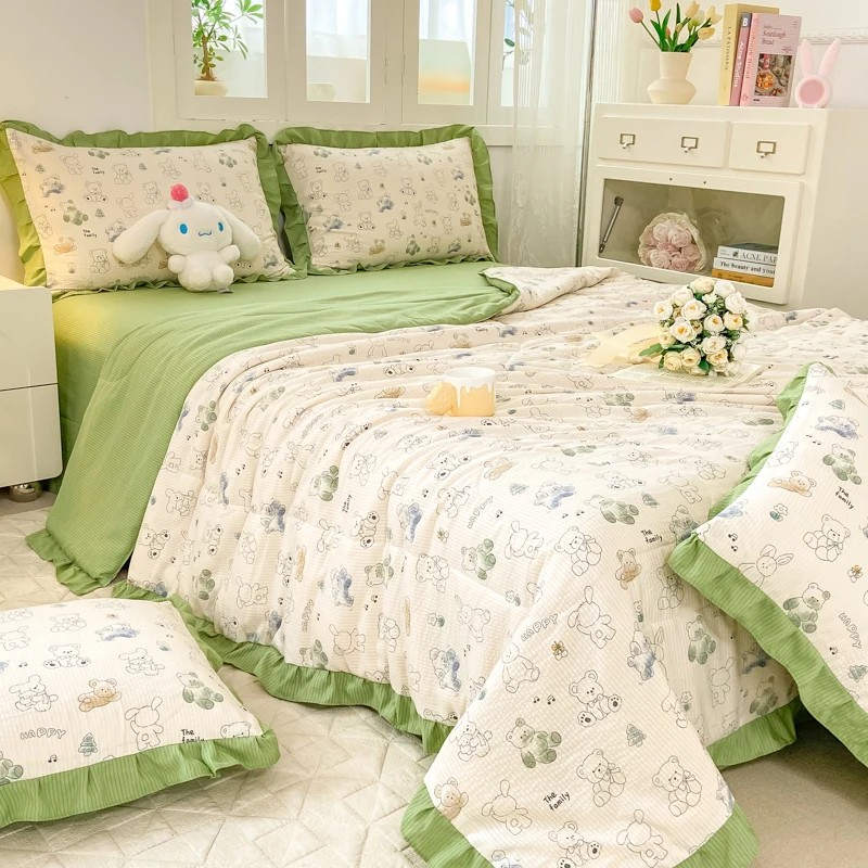Grade A soft microfiber custom digital printed floral quilt 100% cotton quilting fabric set king size