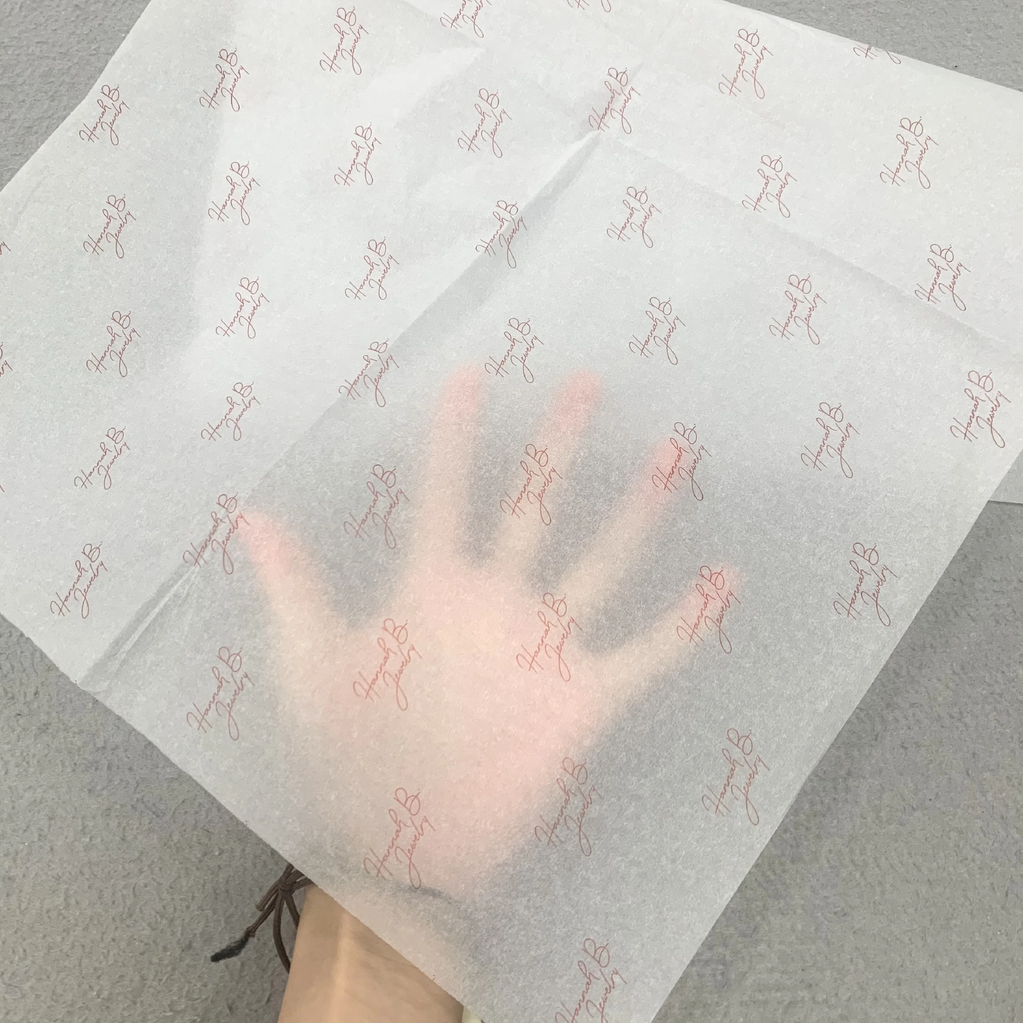 Customised Red Logo White Packaging Paper Tissue Wrapping Paper For Gfit Packaging Clothes Wrap Tissue Paper