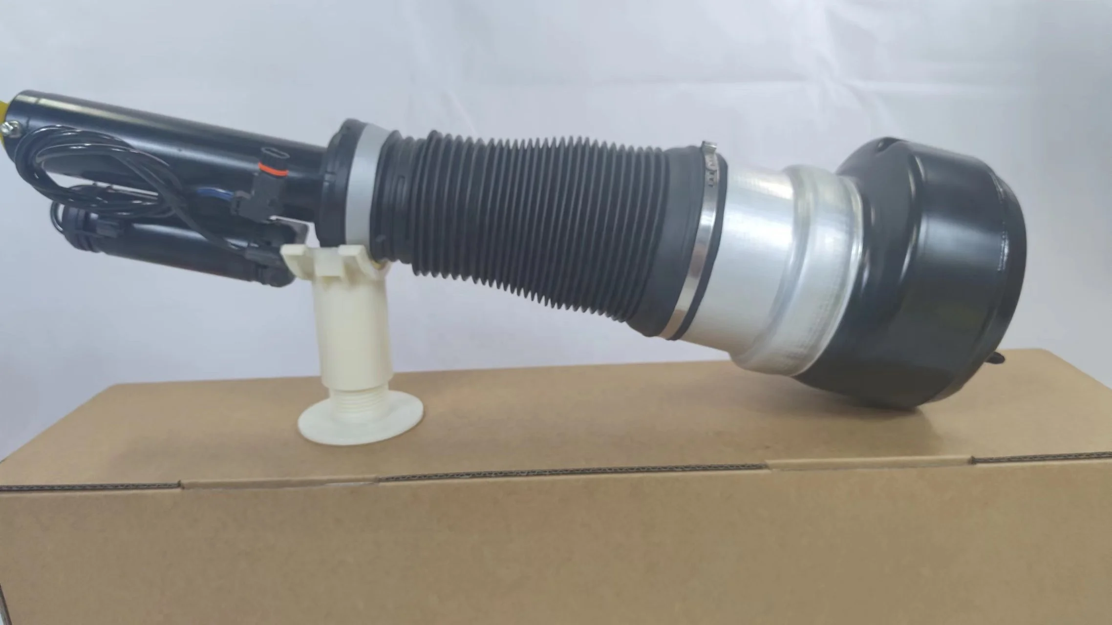 2213209313 suspension shock absorber 2213204913 universal air suspension for Mercedes Benz W221 absorber