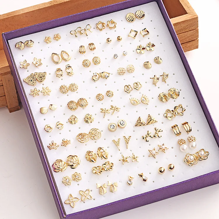 Multiple Styles Ear Studs 50 Pair Boxed Mixed Batch Small Earrings Hollow Out Diamond Inlay Prevent Allergy Studs Earrings