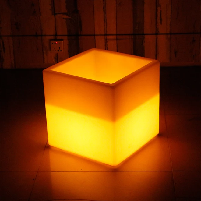 Promotion Cheap Plastic RGB colorful led luminous moet chandon Ice cube Bucket for Beer