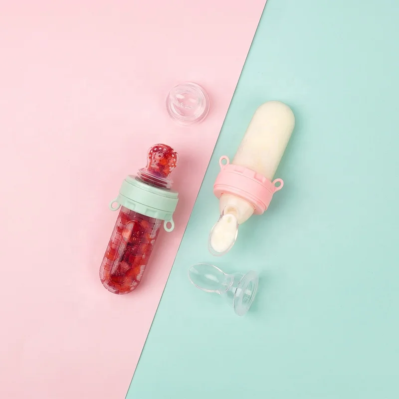 New Design Soft Squeeze Silicone Baby Fruit Pacifier Feeding Bottle Feeders Spoon Feeder With Spoon Set For Baby