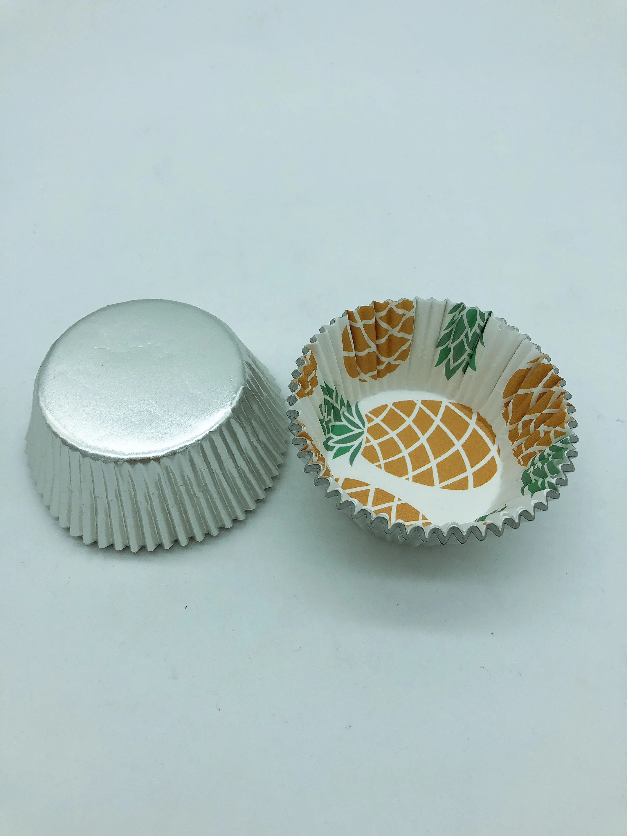 Silvery Aluminum foil paper cupcake cups round baking cake liner