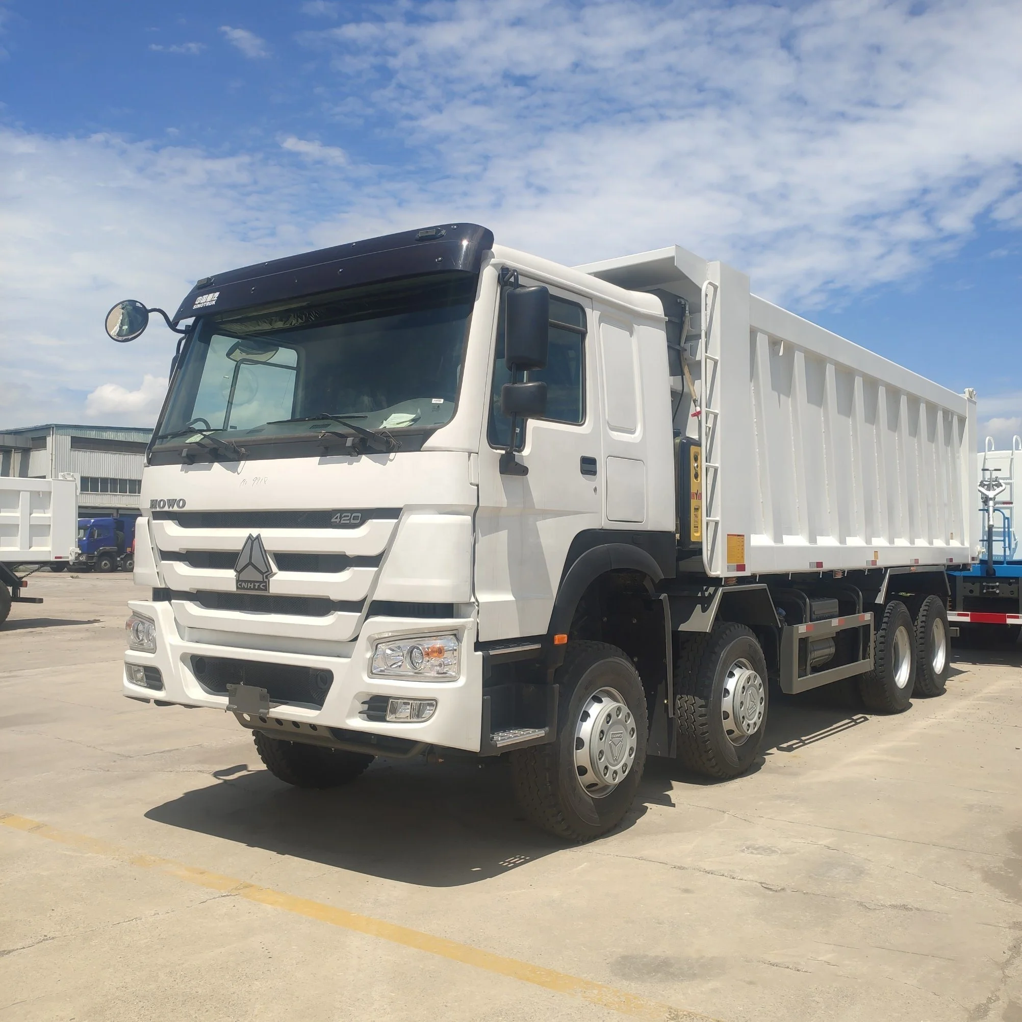 Низкая цена 6x4 8x4 новый самосвал Sinotruck Howo б/у самосвалы