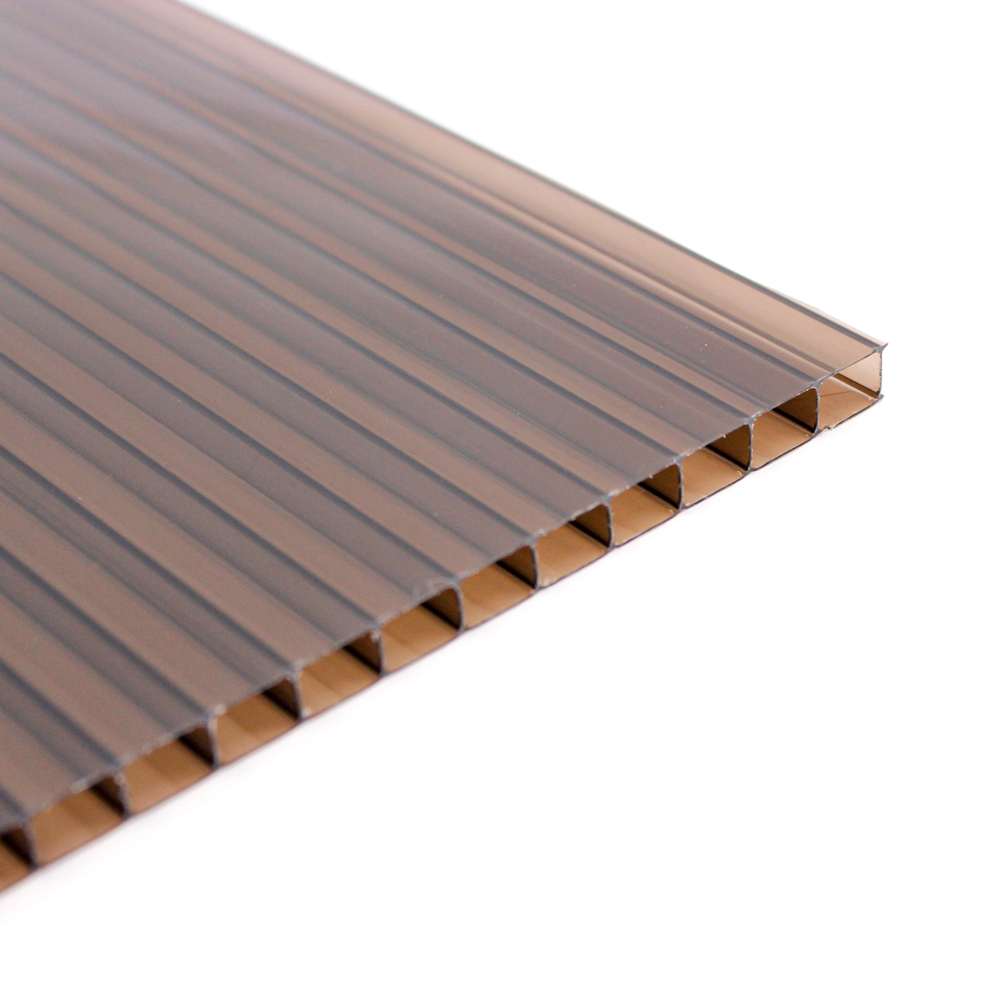 Policarbonato transparente for glazing and roofing