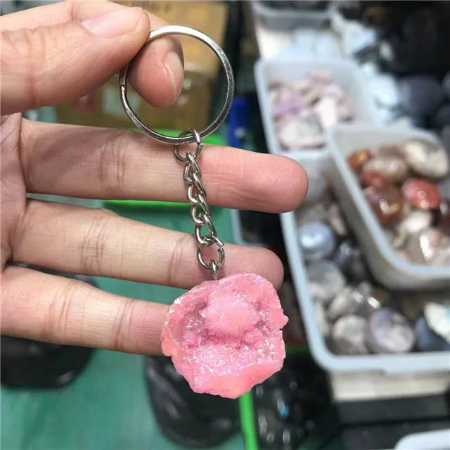 New arrivals crystals crafts healing stones natural Titanium aura agate geode key chains for gift