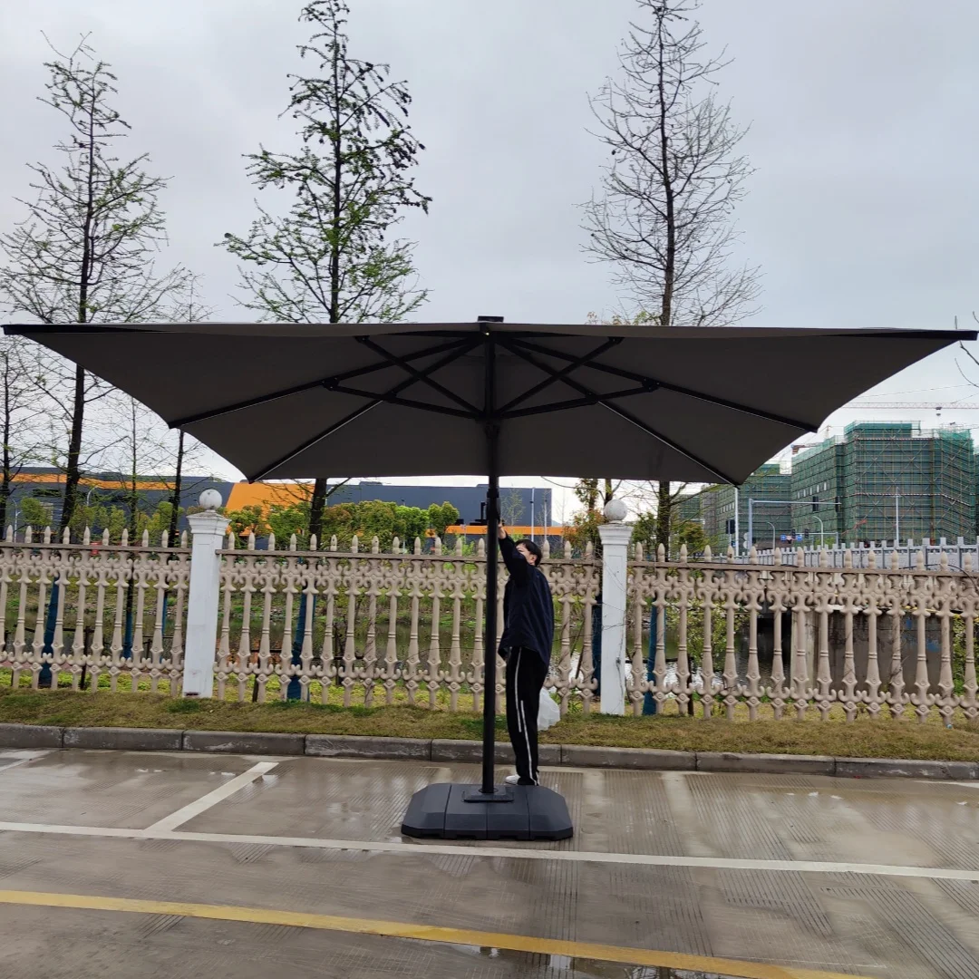 Sombrillas Patio Cantilever Large Garden Outdoor Parasol Umbrella with Solar Lights