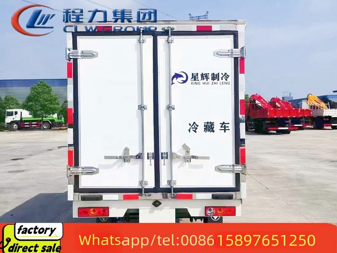 China 1 ton 2 ton 3 ton refrigerator room Mini refrigerator cold freezer transport truck Refrigerated Box Vans for sale