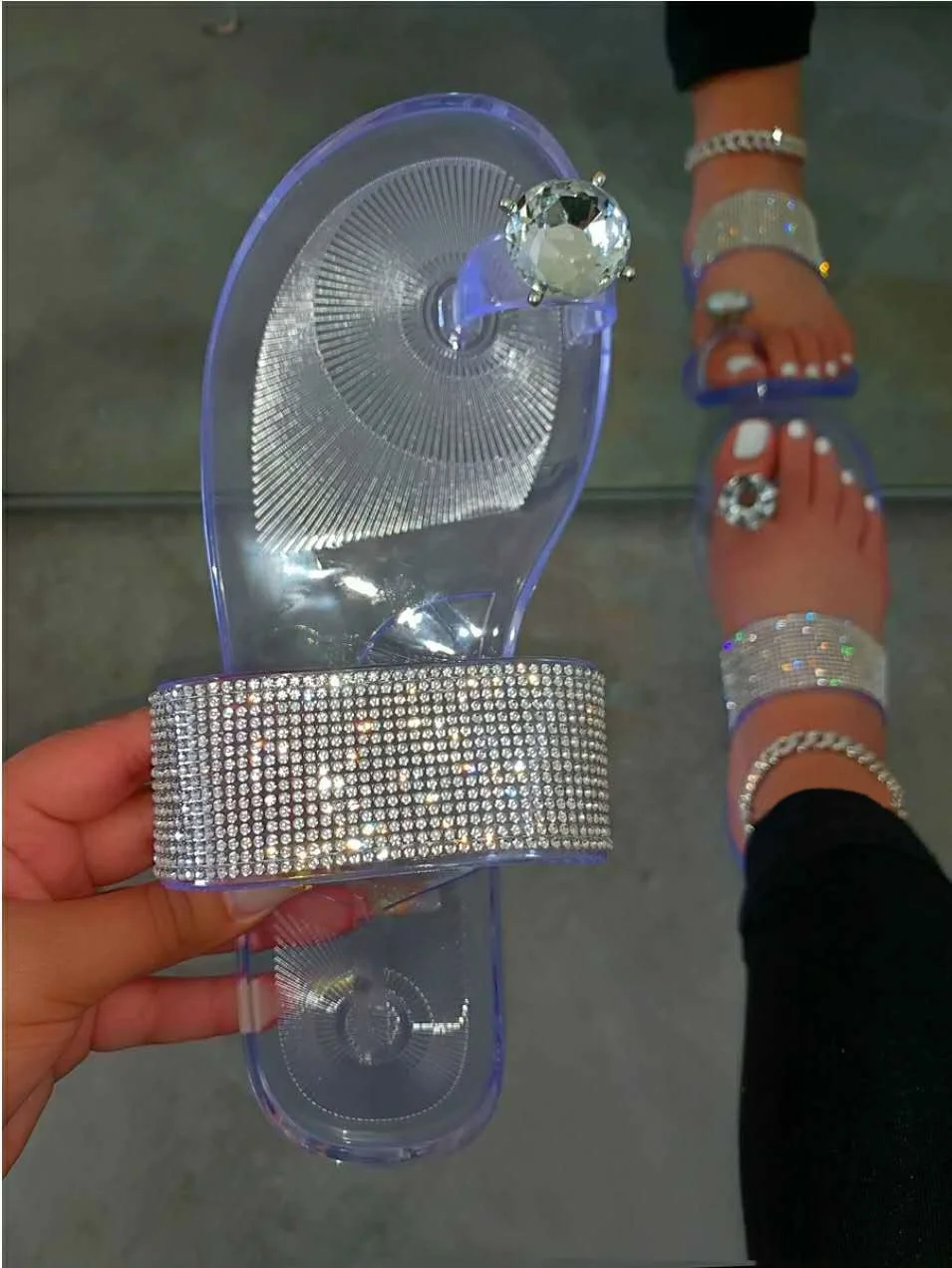 
Ladies Beach Slides Slippers Women Footwear Diamond Shining Sparkle Flat Transparent Slides Jelly sandals 