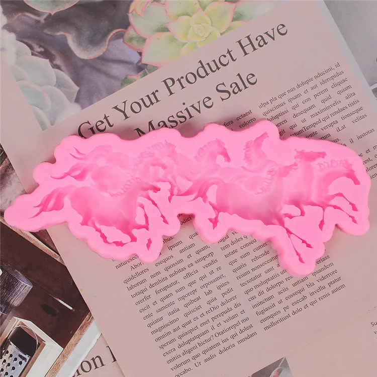 
Run Horse Shape Fondant Cake Silicone Mold Cookie Ice Cream Molds Biscuits Candy Chocolate Mould Baking Cake Decoration Tools 