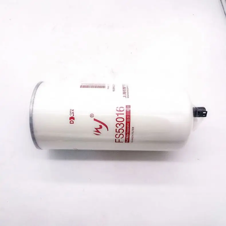 Индивидуальный топливный фильтр UC220 для запчастей для грузовиков