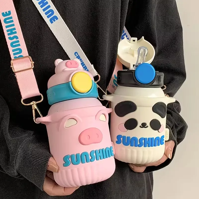 Cartoon Animal silicone sleeve Straws Water Bottle 550ml drop-proof holder Water Bottle Kids Thermos Cup