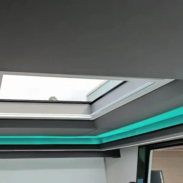 CGCH M3 Modern Tiny House Villas 40ft Smart Removable Prefab Capsule House with Bathroom Sunshine Room AI Voice Control Hotels