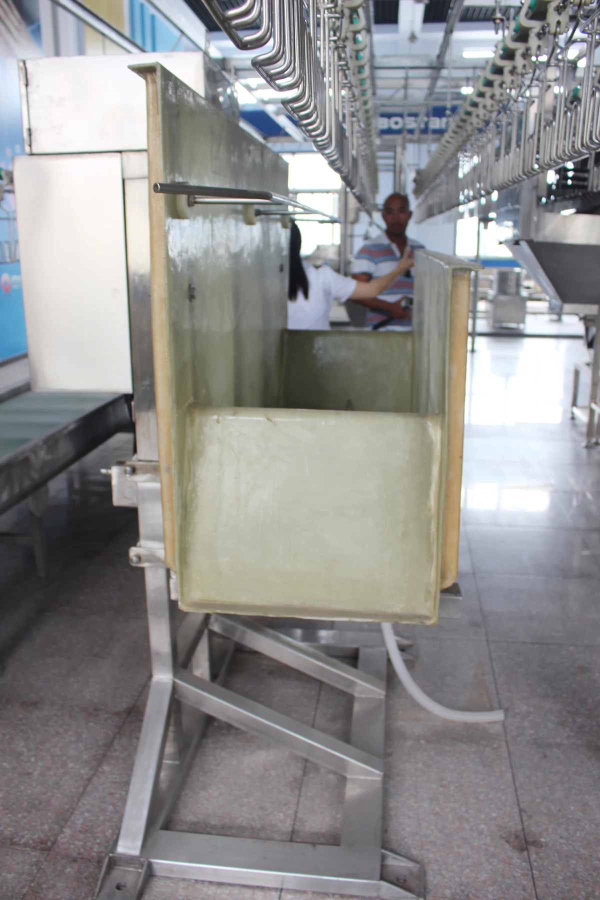 Hot Price Poultry Processing Factory Electric Chicken Stunner For Chicken Slaughter Plant