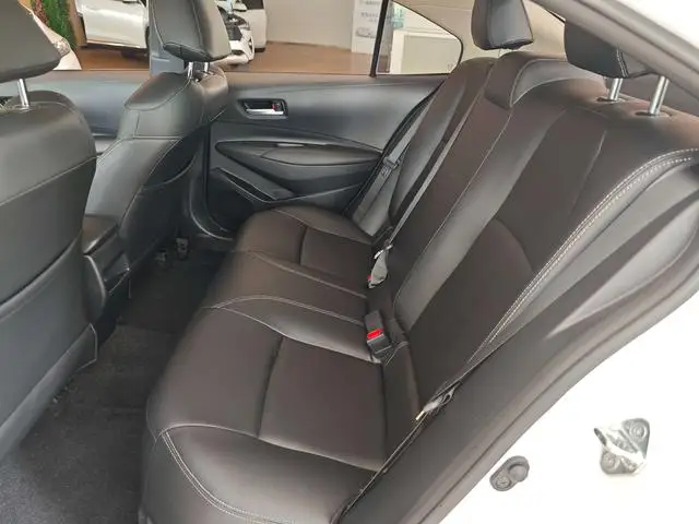 Toyota Corolla S-CVT Pioneer PLUS Edition 1.2T LHD Used Car China LED Camera 10 Electric Fabric Sedan Turbo Volvo Xc40 Volvo V60