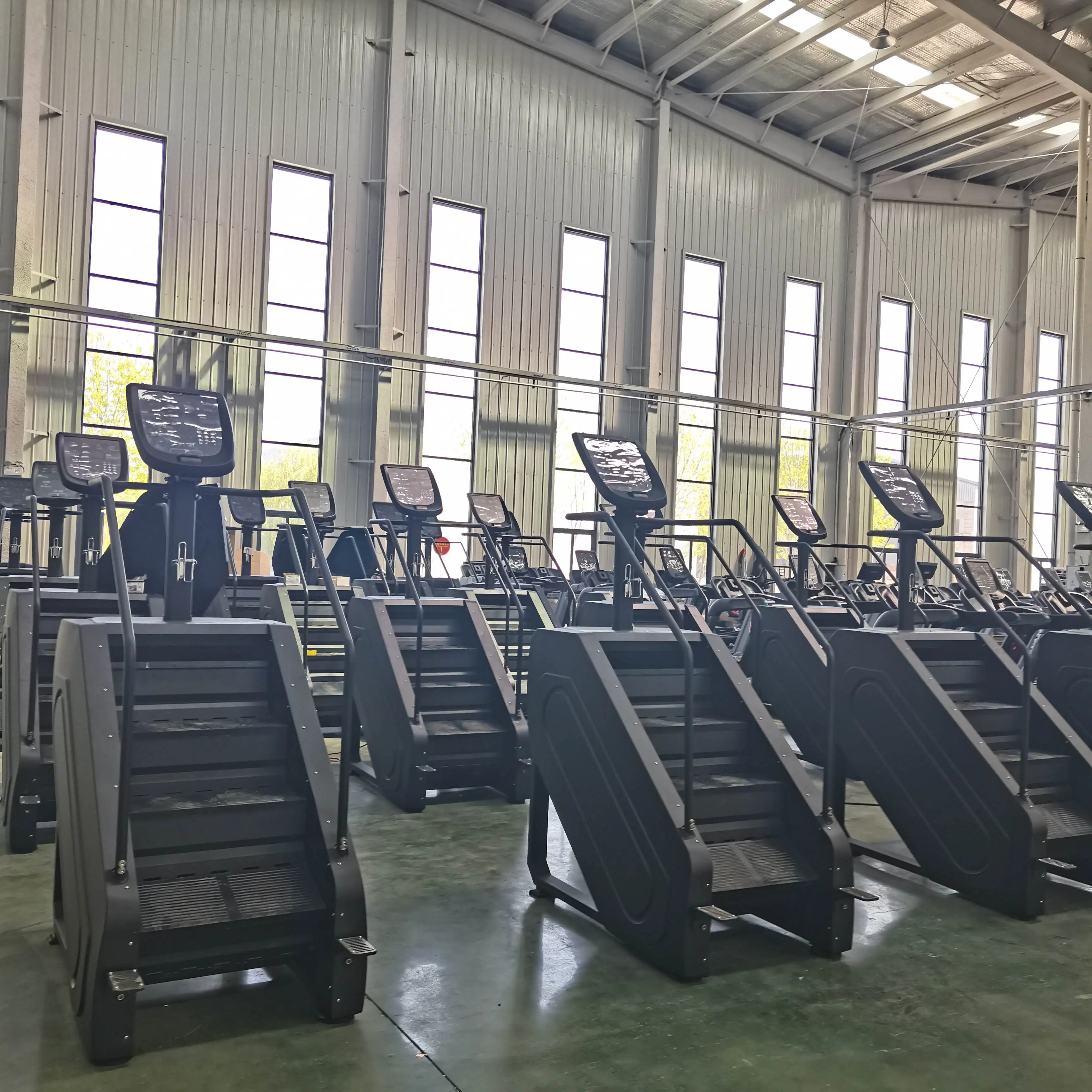 Bodybuilding Equipment the Popular Stair Climbing Machine Electric Stair Master Gym Equipment Stair Climber Machine