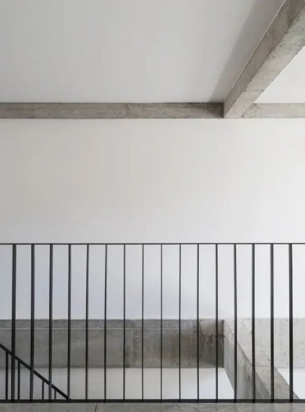 Modern design wrought iron top steel luxury interior railings