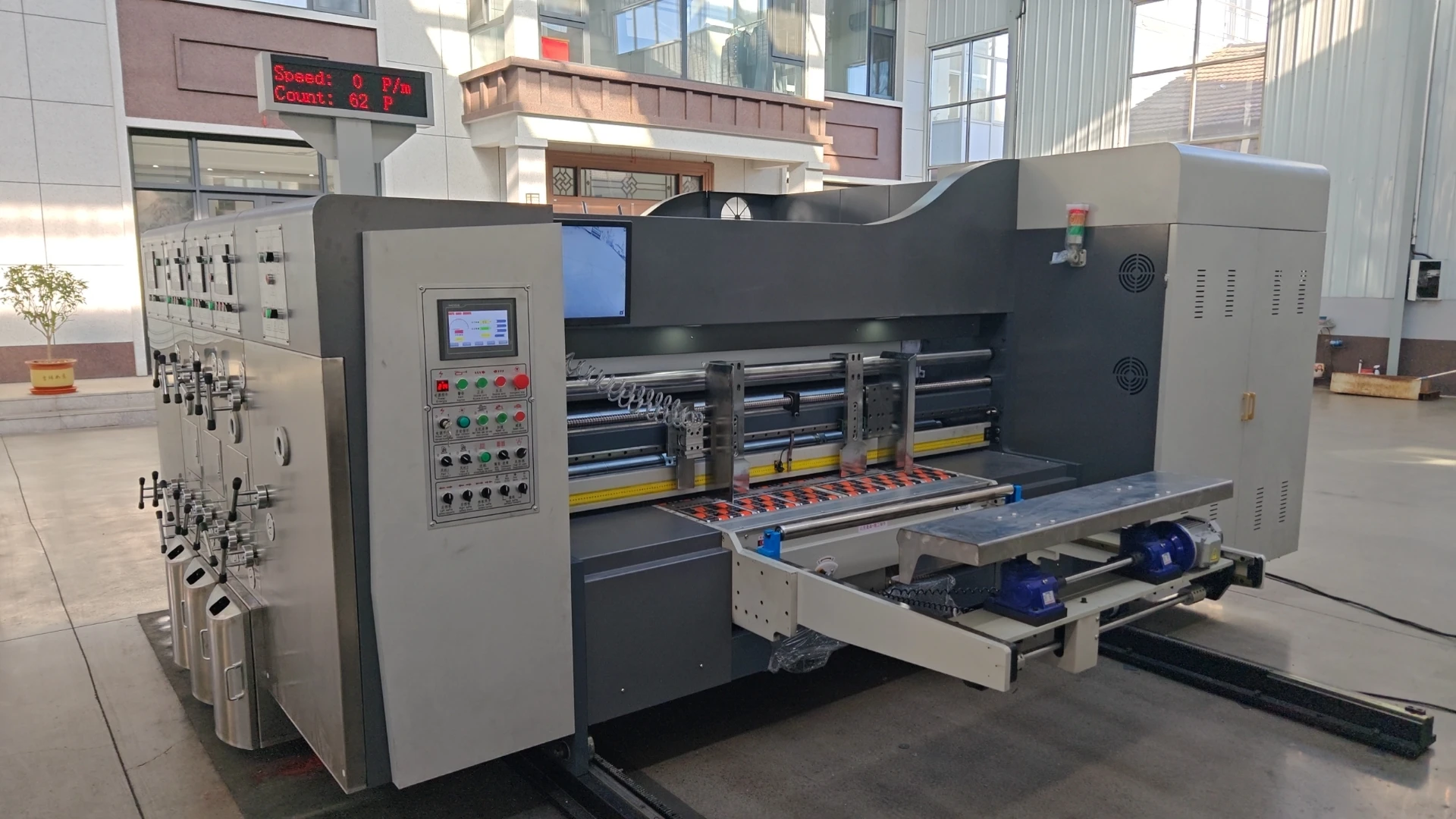 Flexo Printing and Carton Slotter Machine Automatic Box Production Line Corrugated Printer