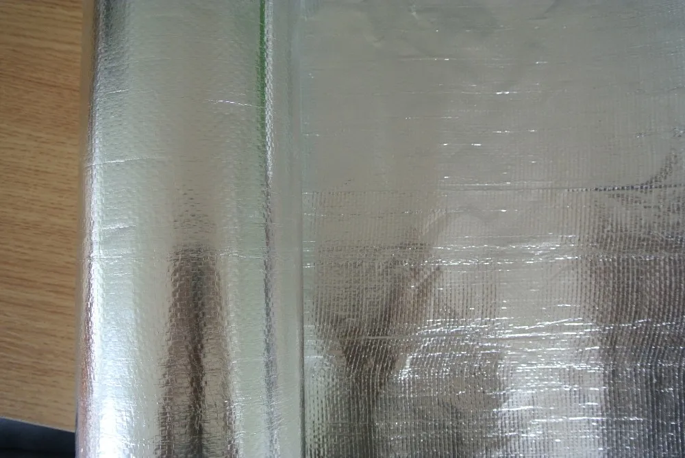 Reflective Foil Insulation Coated with Woven Fabric Radiant Barrier