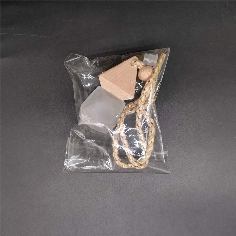 2022 Hot Sales Car Hanging Air Freshener Empty Frosted Car Perfume Bottle Glass Bottle Diffuser for Essential Oils