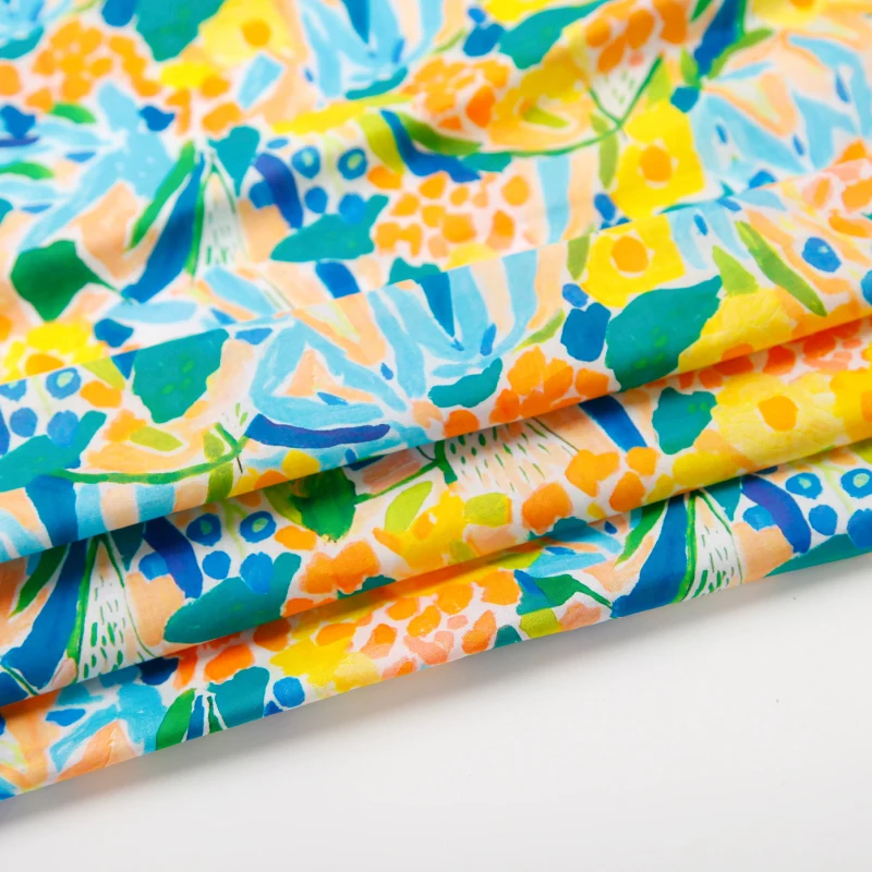 Customized Soft Comfortable 100% cotton twill fabric floral printed fabrics for women and baby clothing