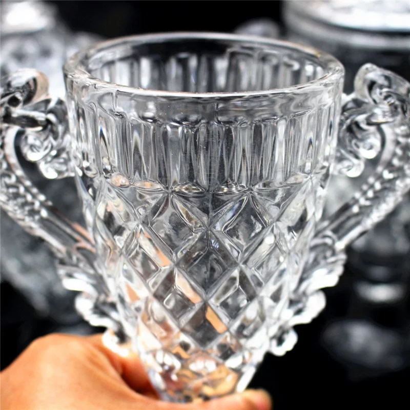 Exquisite crystal trophy design customization/New design Big Crystal Craft champion cup award Trophy/big crystal glass award