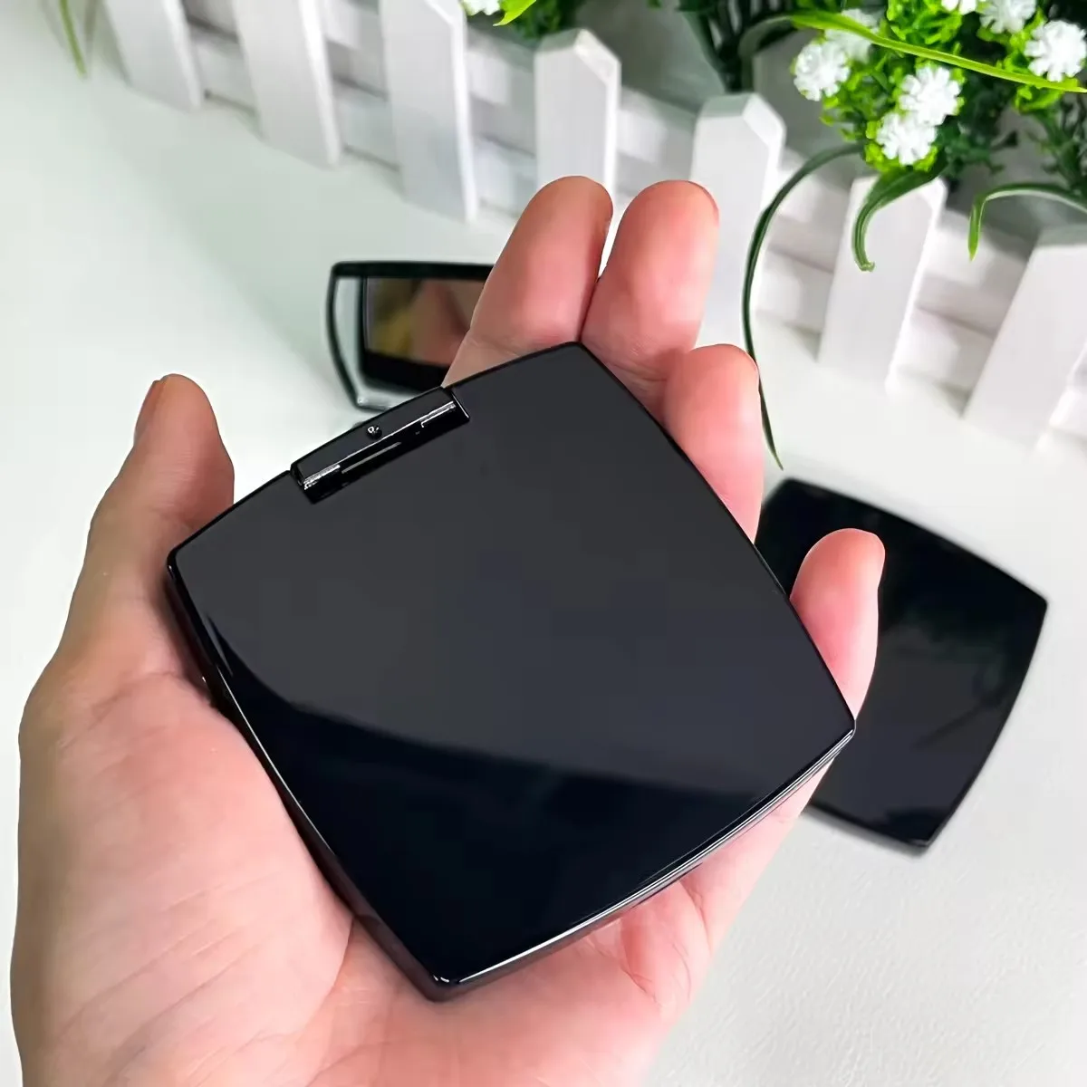 Mini Personalized Folding Travel Cosmetic Mirror Custom Logo Hand Held Black Makeup Mirror