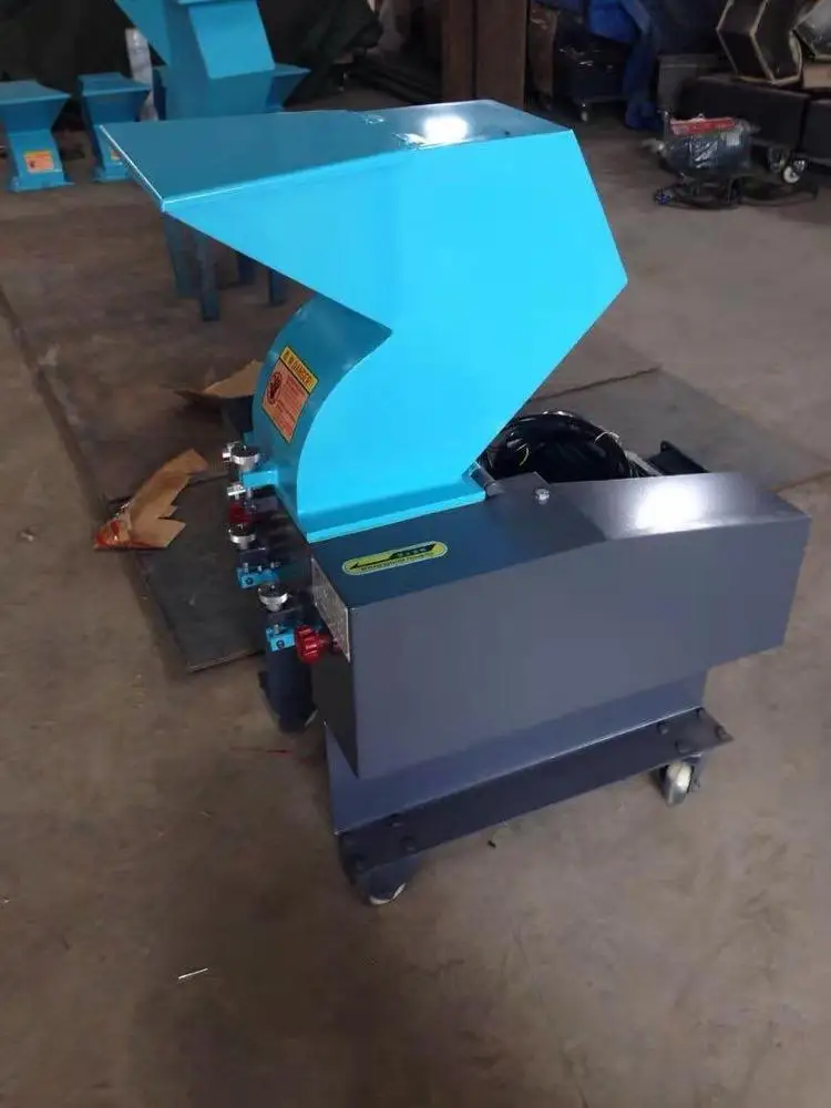 Waste Cable Plastic Grinding Machine PVC Pulverizer Mill