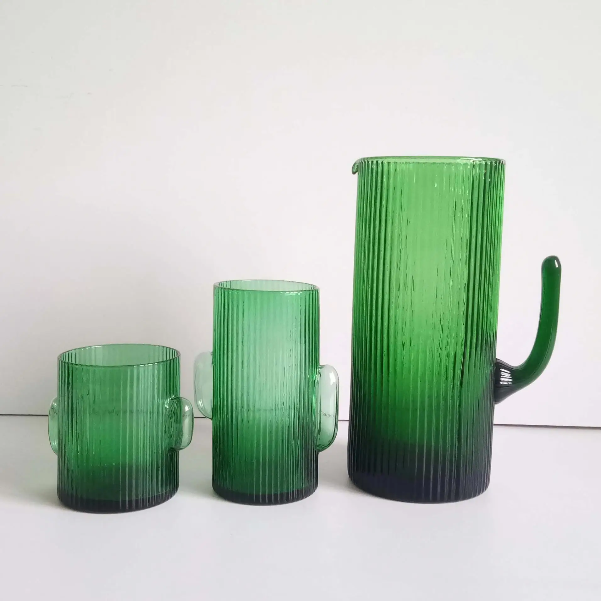 hand made lead free  green cactus glass wine decanter old fashion