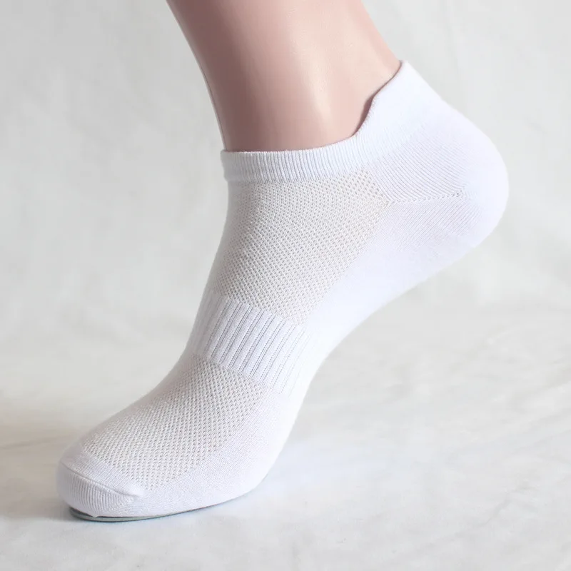 Hot sale solid designer color cotton socks breathable mesh sports socks men ankle invisible socks