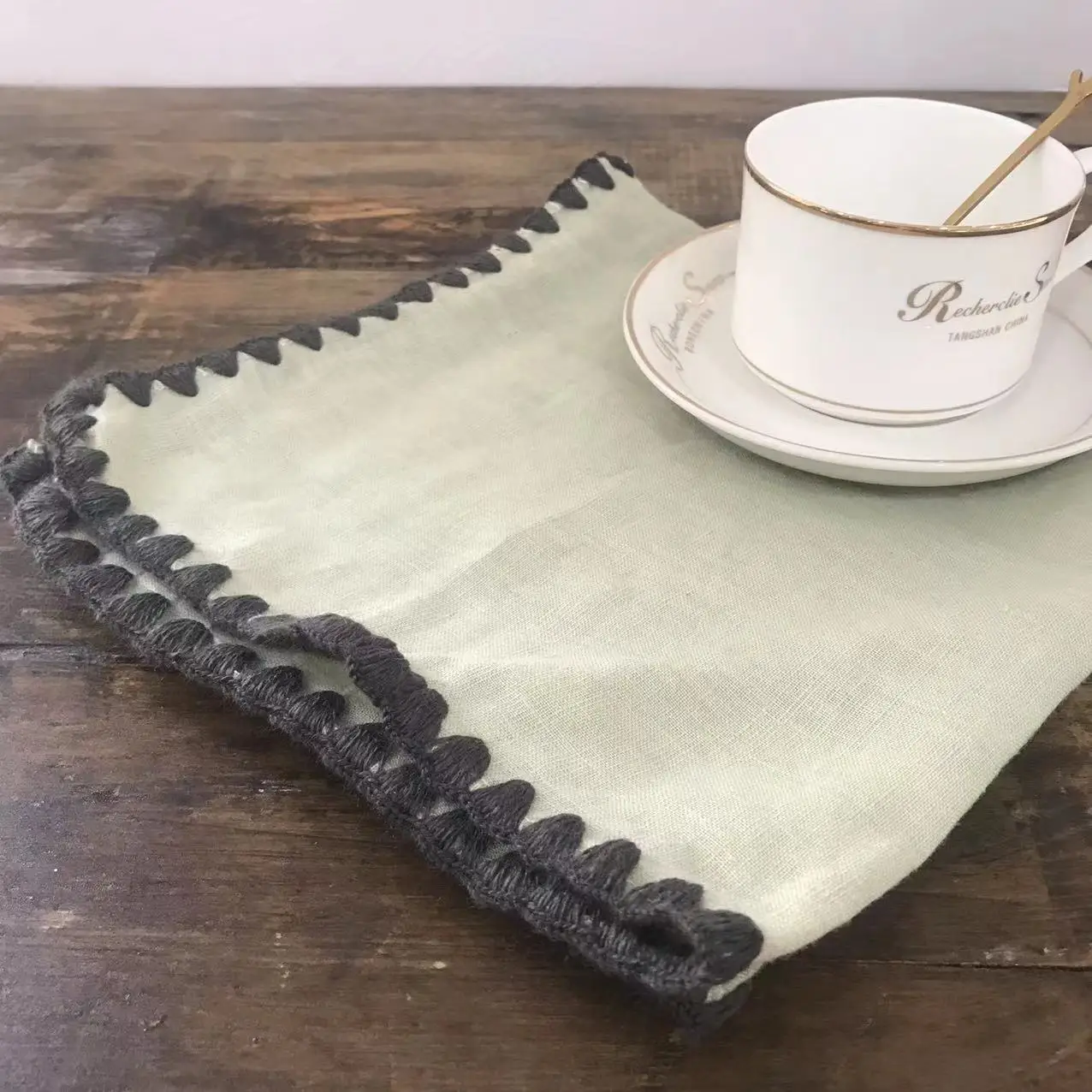 Dinner Restaurant Hemstitch Handkerchief napkin Cloth Embroidery Shell edge napkin White Linen Fabric Table Napkin