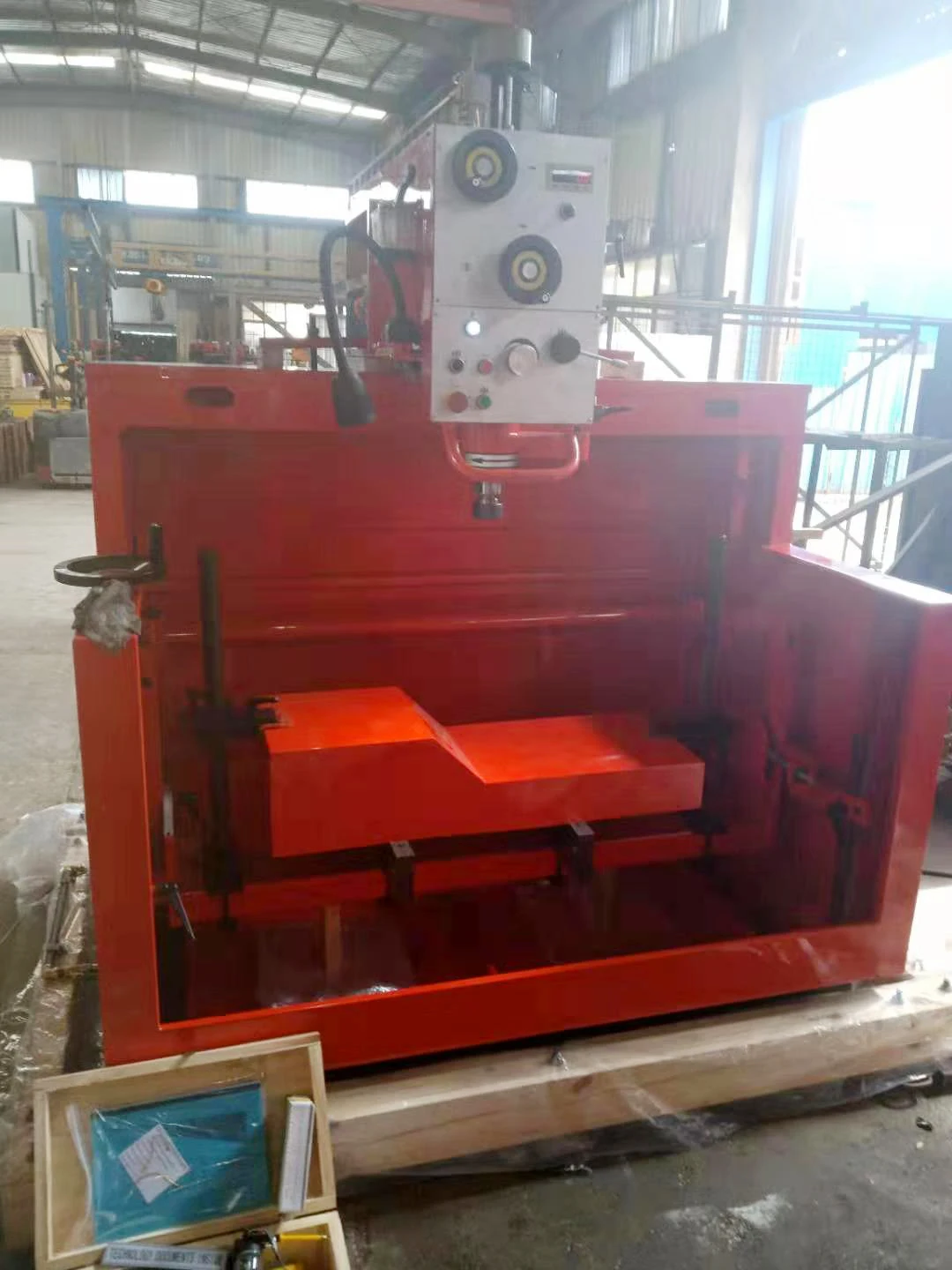 Vertical Fine  honing machine THM170