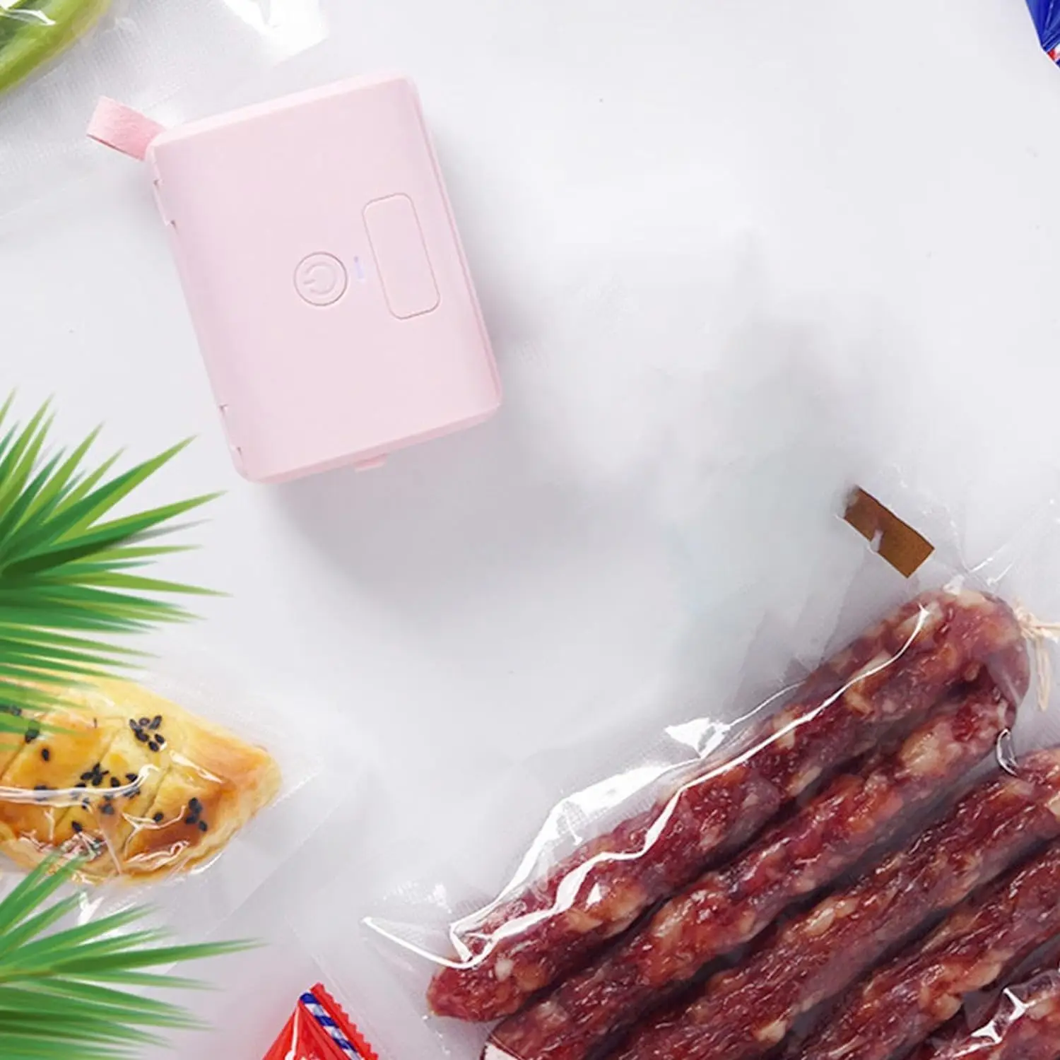 New Idea Design Plastic Sealer Vacuum Food Bags 2 in 1 Heat Seal and Cutter Good Used In Kitchen Keep Fruit Fresh