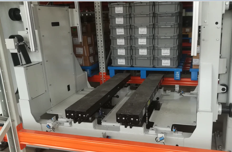 Semi -automated asrs with shuttle +forklift and automated asrs with shuttle + stack crane  intensive warehouse