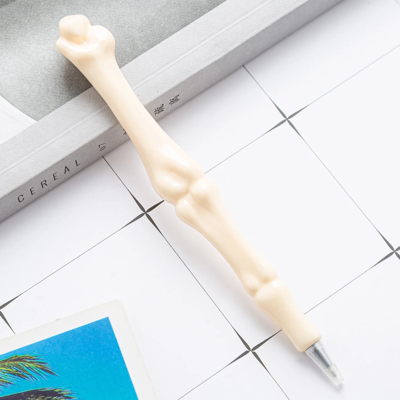 Novelty plastic creative design bone shape ballpoint bone pen promotional for Hospital medical writing