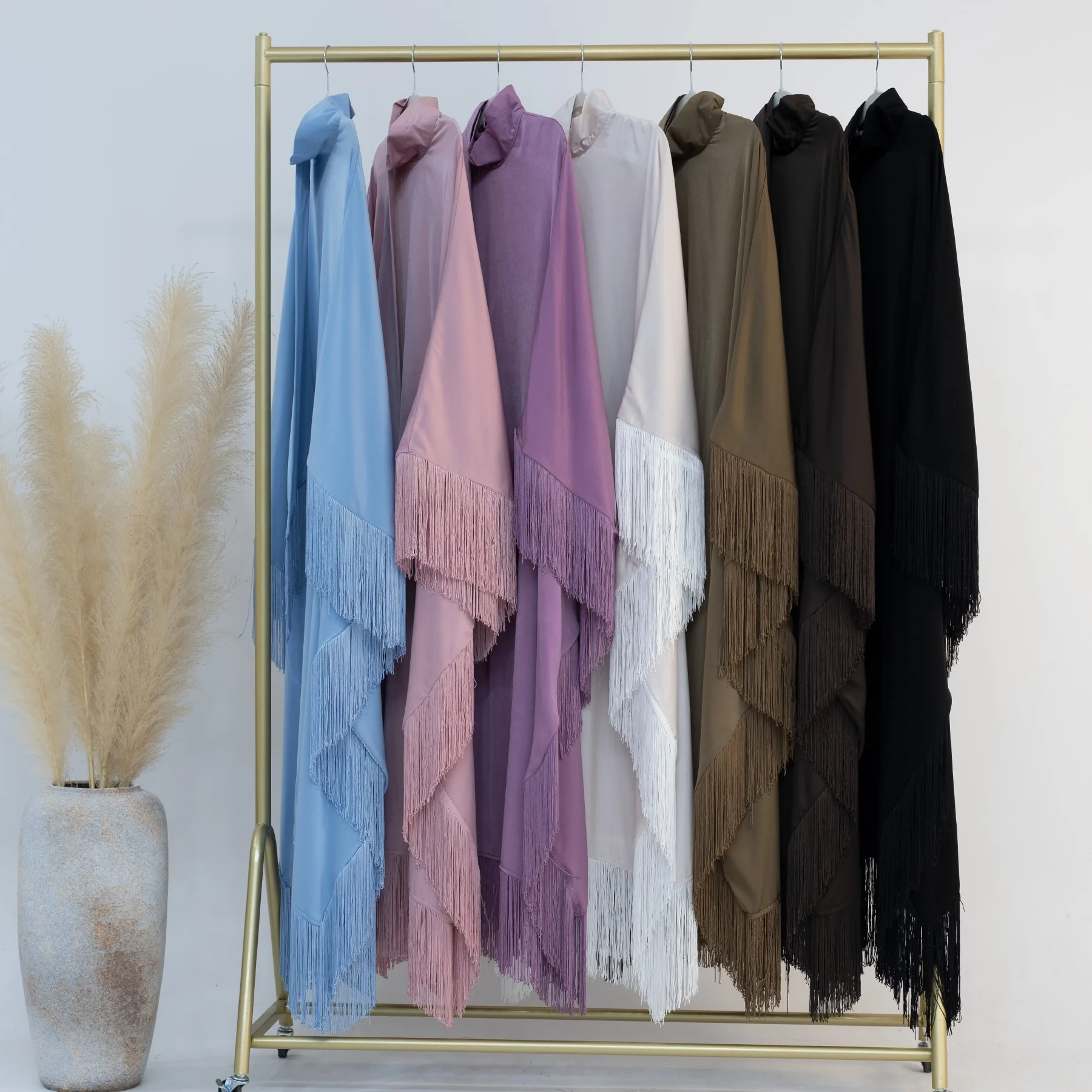 Zifeng OEM 2024 Middle East Dubai Turkish Solid Color Bat Style Tassel Dress