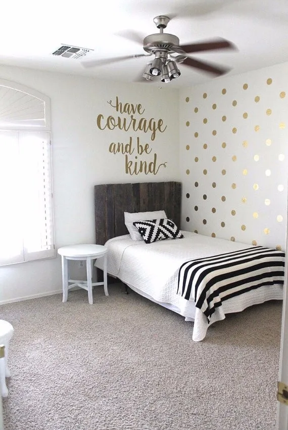 Small Orders of Wall Stickers Available in stock Nursery Large Metallic Vinyl Polka Dot Removable Wall Decals For Kids Rooms.