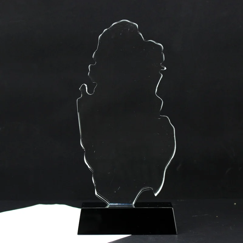 Hot Selling Arabic Crystal Qatar Map Trophy Awards For Art Collectible Souvenirs