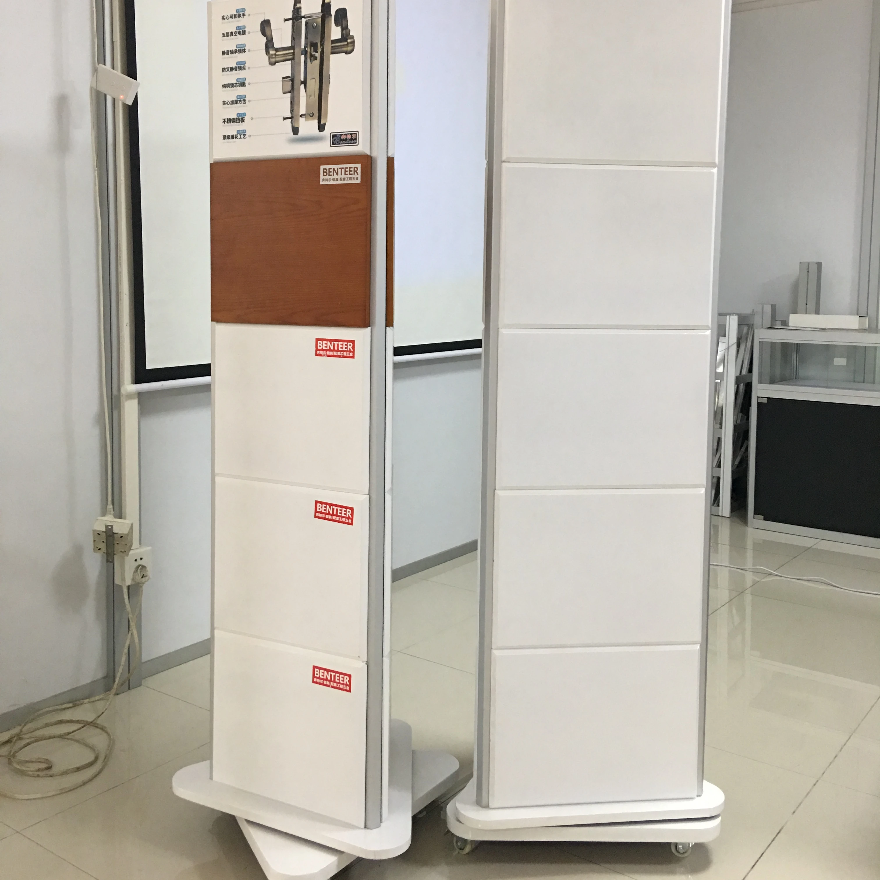 3 Way Aluminum Display Racks For Hardware  and handles. Rotatable Display stand