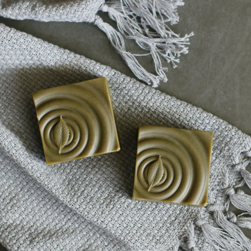 OEM Wholesale Private Label Skin whitening 24K Gold Flower Fruit Herbal Soap Amino Acid Soap