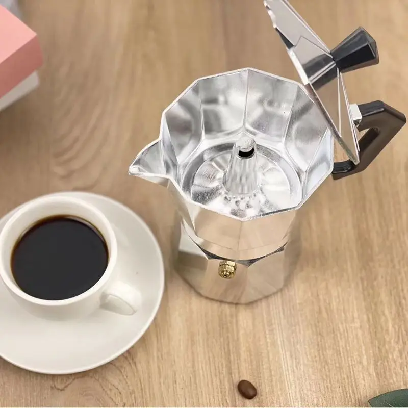 Household Italian Coffee Maker, Aluminum Pressure Valve Stovetop Induction Espresso Moka Pots 3 Cup