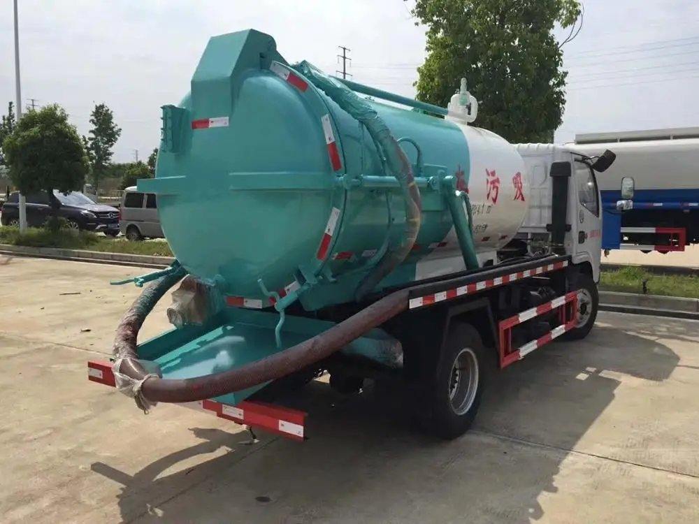 Dongfeng duolika 5000 liter sewage truck for sale