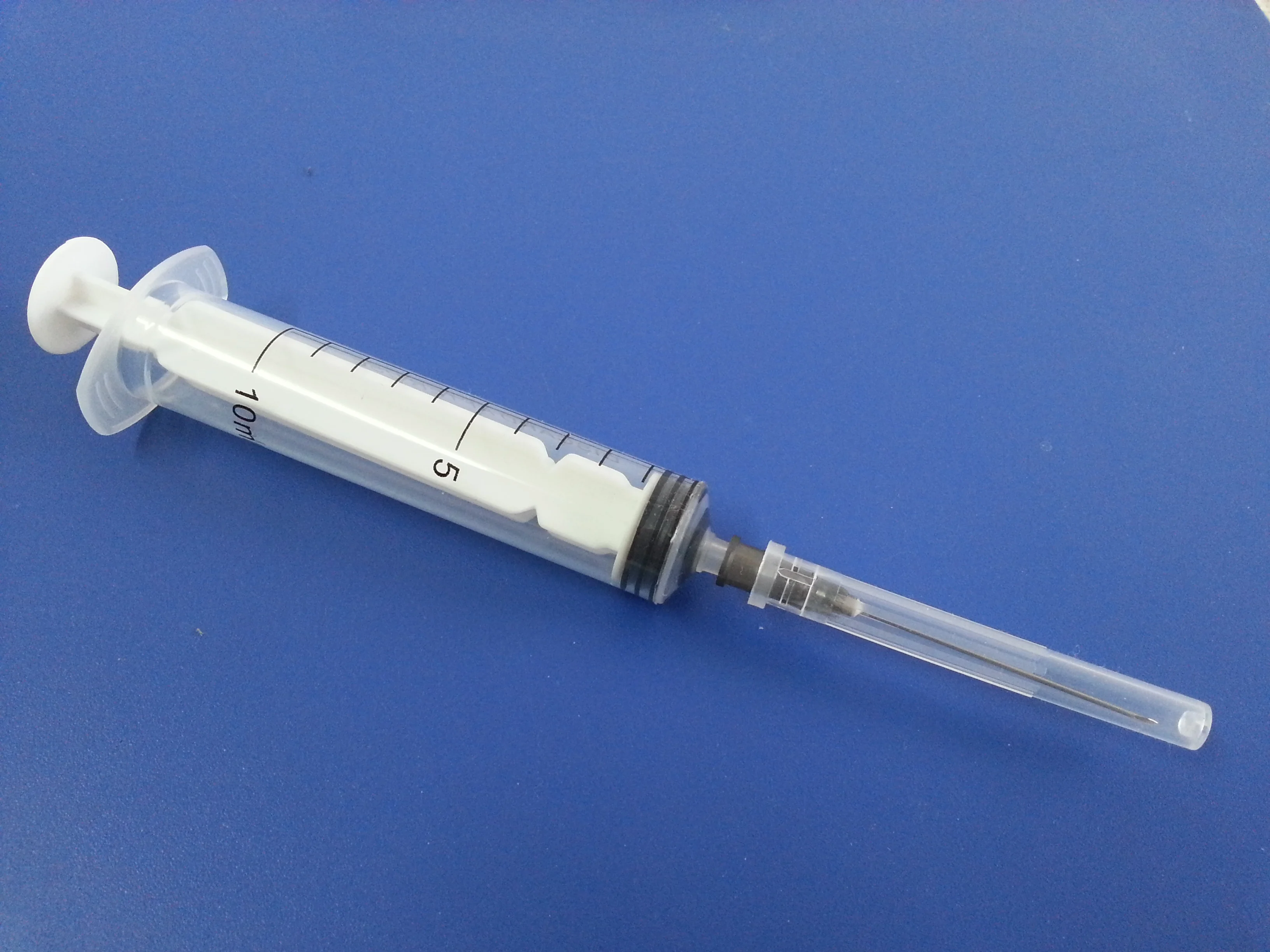 
Veterinary Syringe with good quality needle for medical Use 