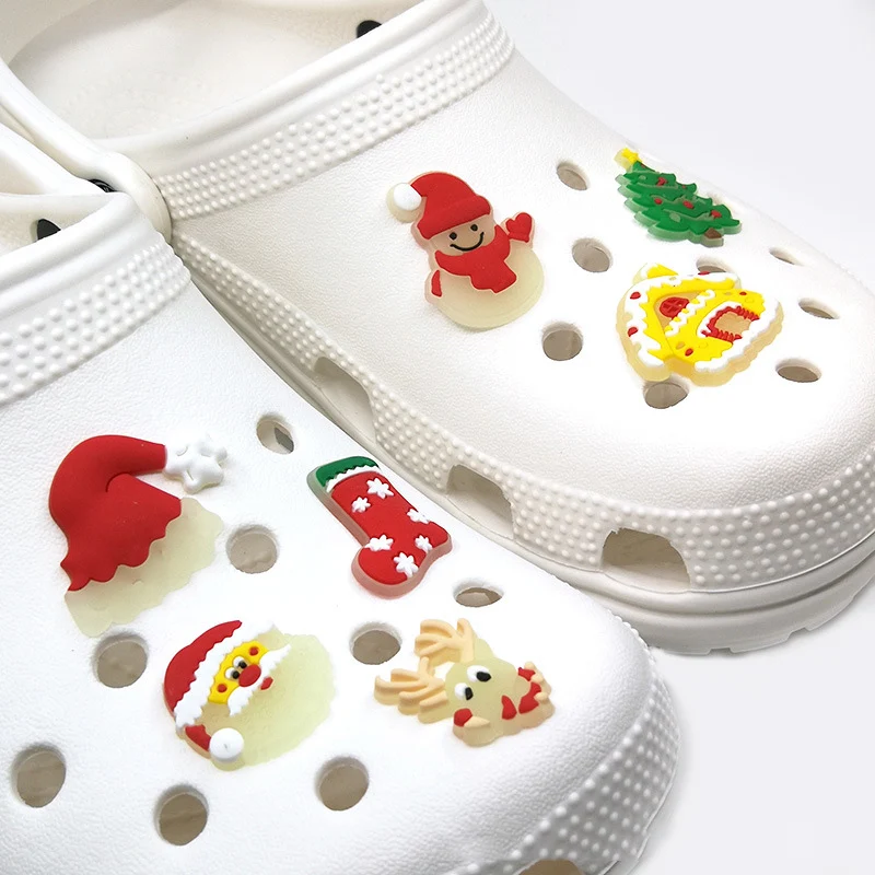 wholesale custom luxury PVC bulk kids keychain light up crocs charms christmas croc charms