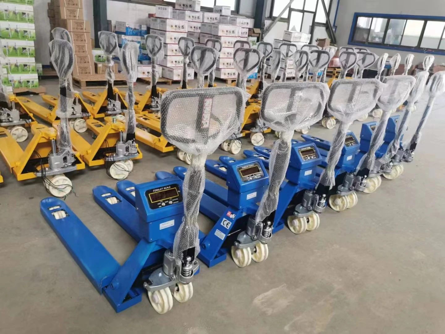 wholesale support 2 ton transpallet forklift Customized  Equipment handling hand pallet truck with scale