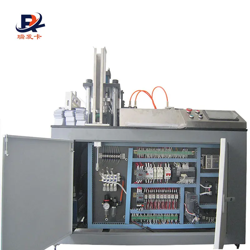 Professional Pvc Plastic Playing Business Card Die Cutting Machine