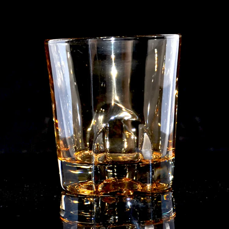 Italian rounded crystal whisky decanter with glass set