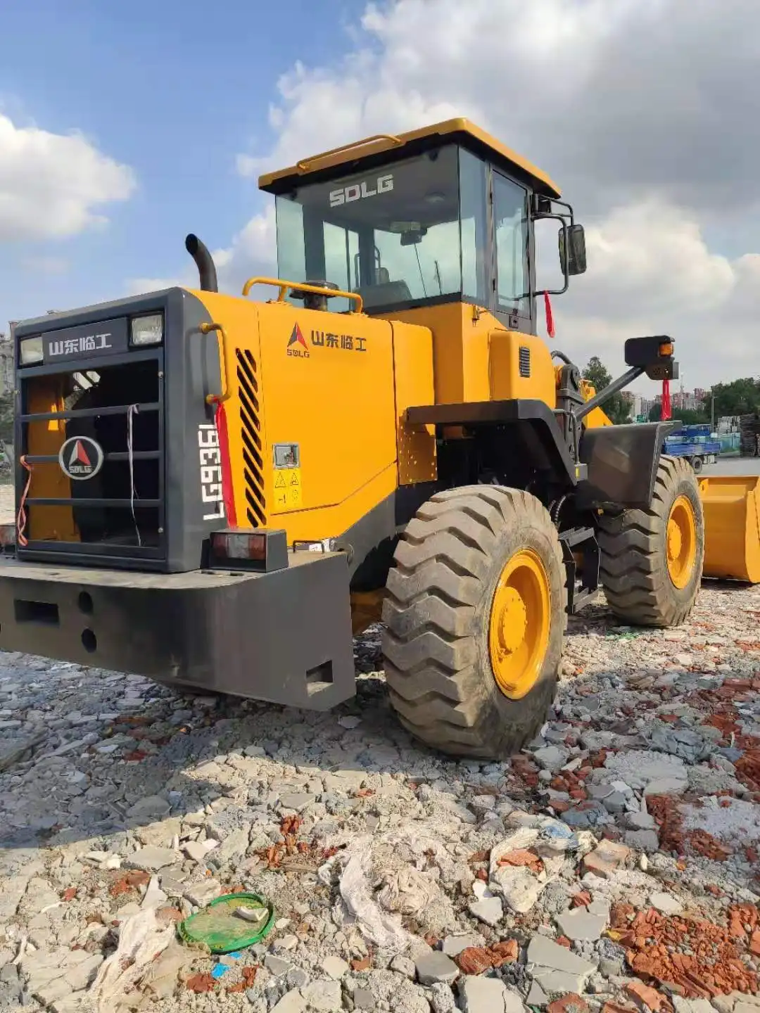 Китайский бренд мини-колесный погрузчик LG936L